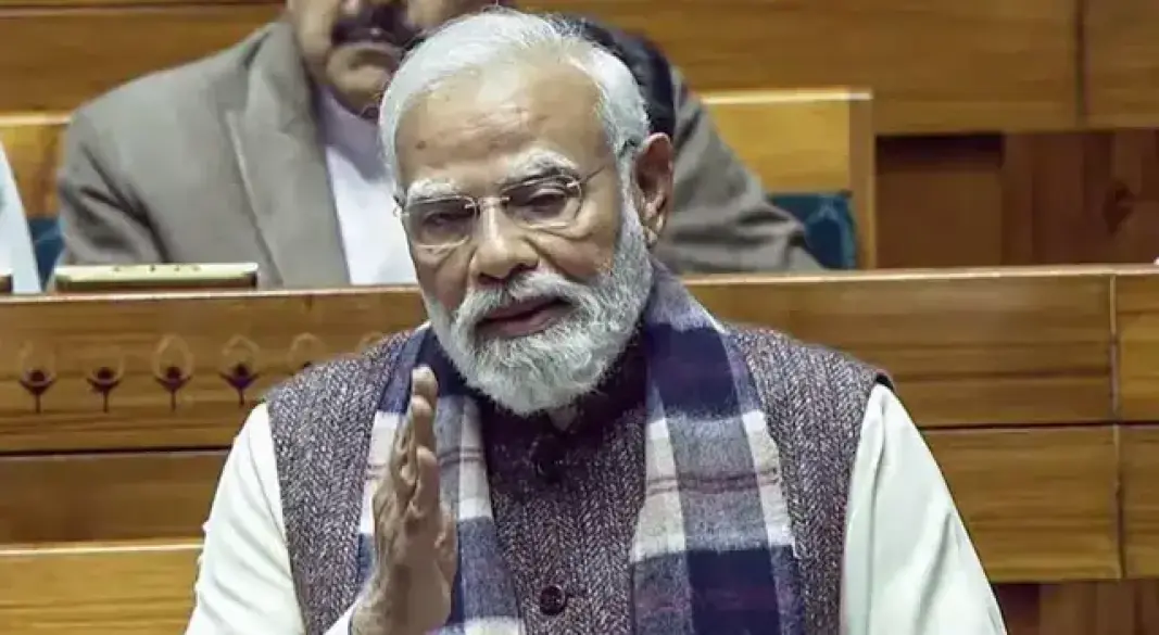 मोदी बोले- कांग्रेस ने वंदे मातरम् के टुकड़े किए