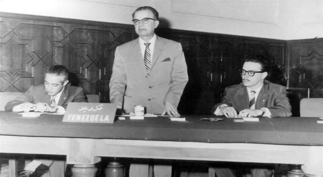 सऊदी से ज्यादा तेल फिर भी दाने-दाने को मोहताज वेनेजुएला